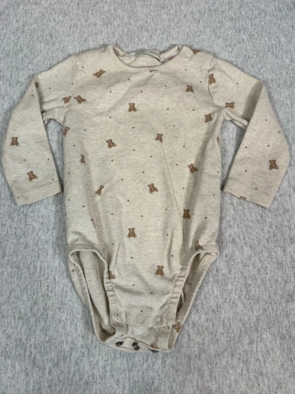 Zara‎ Baby Bear Bodysuit - Creme- 6–9 Months